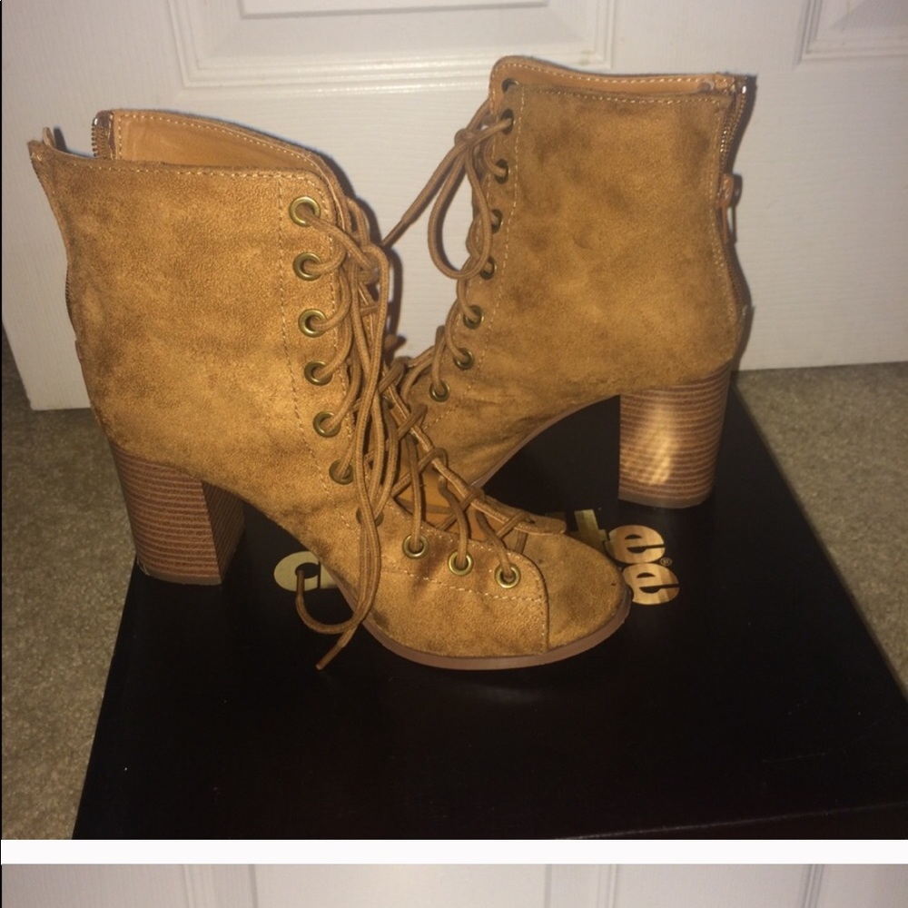 Suede tan laced up booties size 6